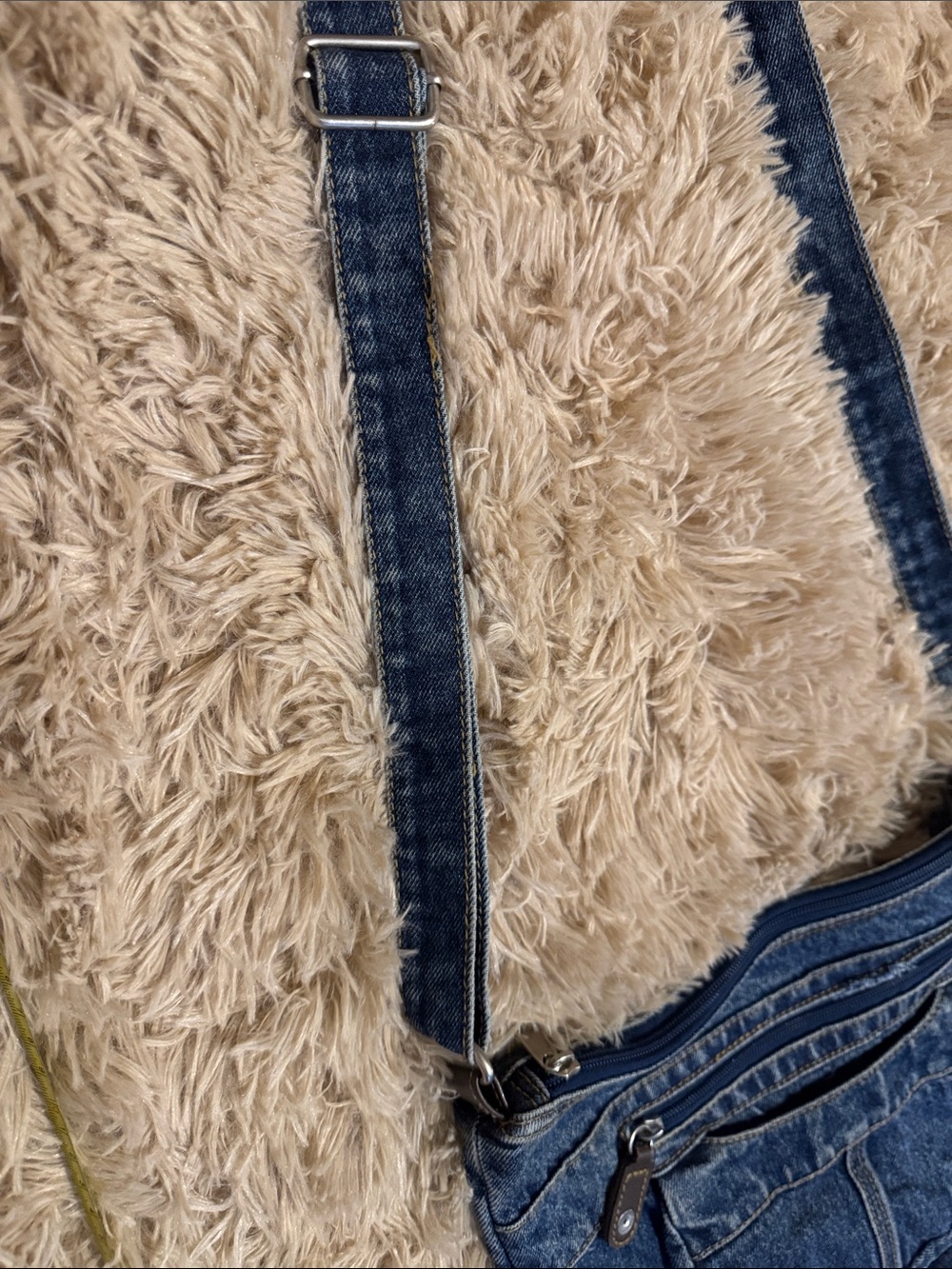 Vintage Denim Crossbody Shoulder Bag in Blue - Picture 9 of 9
